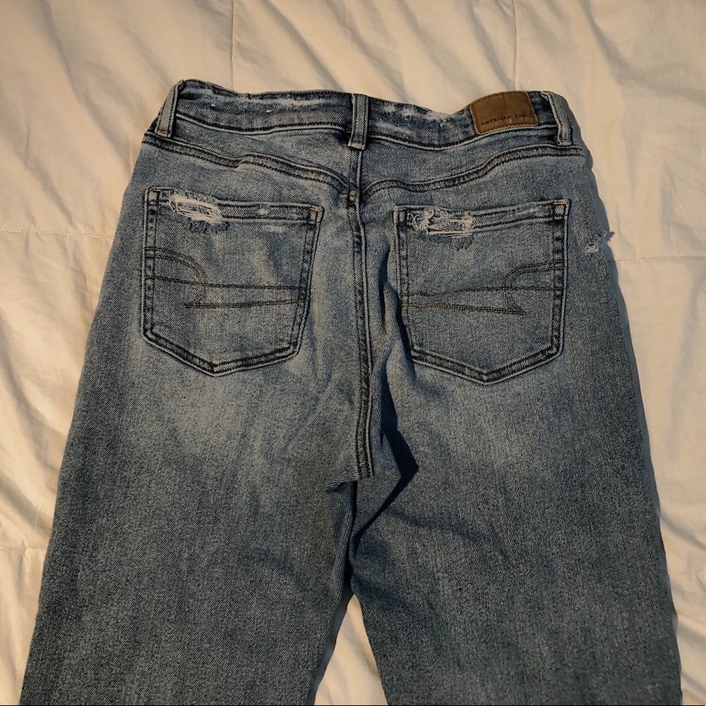 American eagle mom jeans